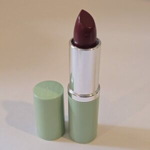 Clinique Different Lipstick A Different Grape Green‎ Tube New USA Made